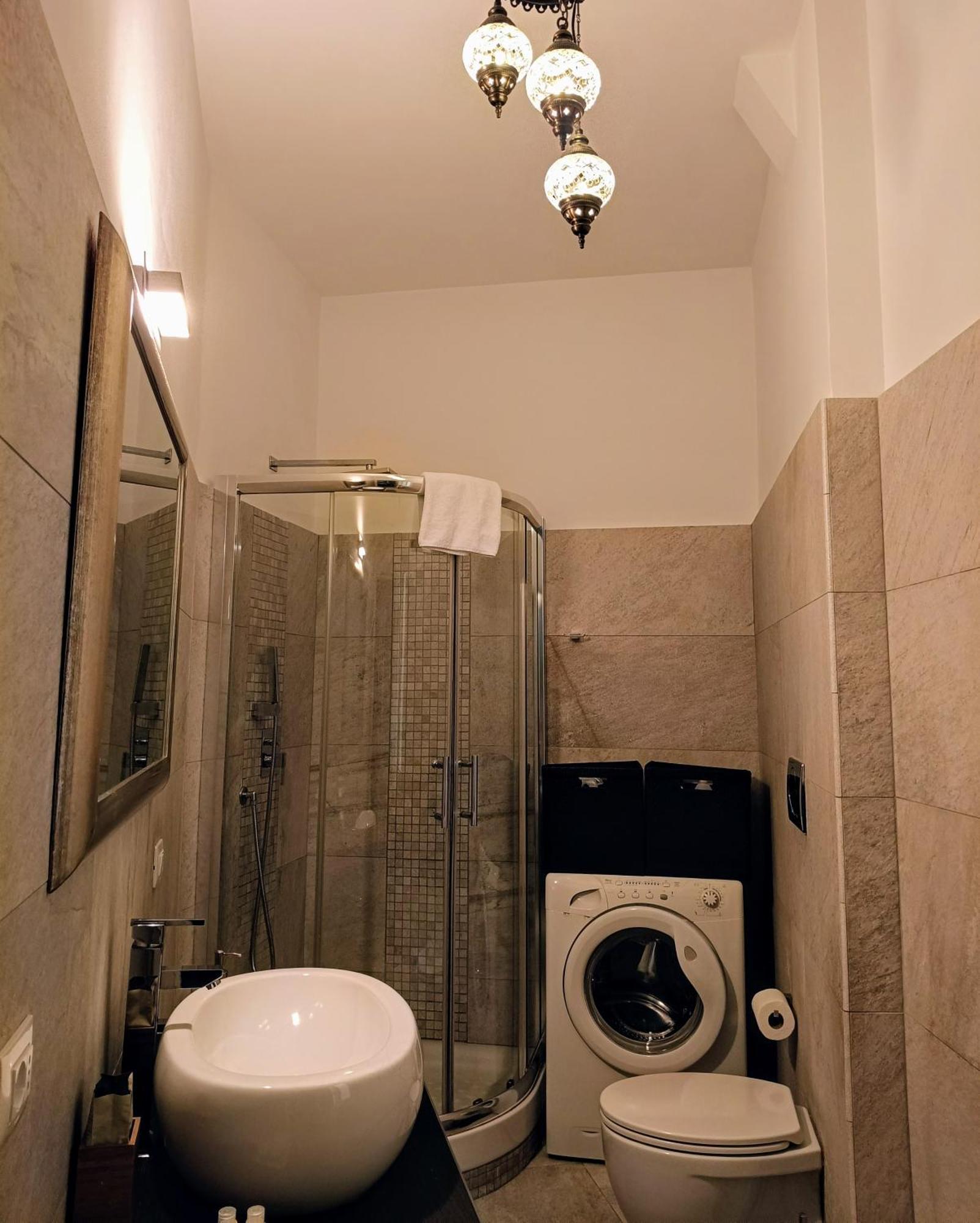 Apartment Un Angolo Di Oriente A Due Passi Da San Pietro *